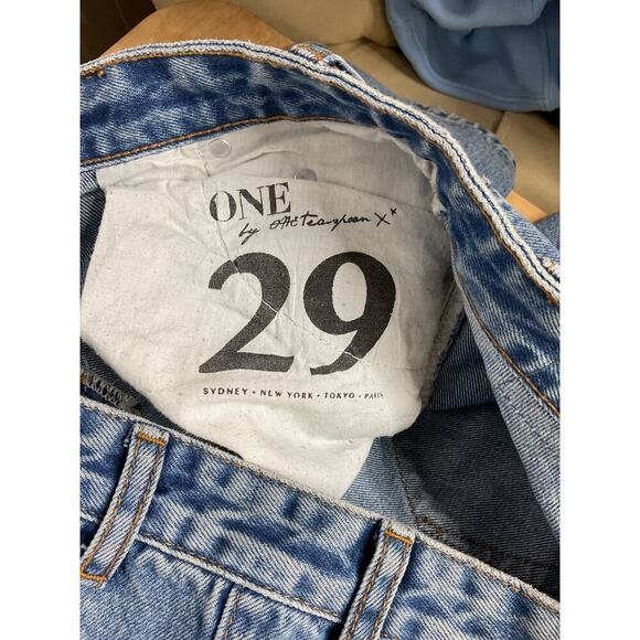 One x OneTeaspoon Trashed Freebirds Low Waist Short Rise Rigid‎ Skinny Leg Jeans - Picture 9 of 10